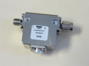 Renaissance 2A5NDYS波段(2.6–3.1 GHz) 同軸隔離器